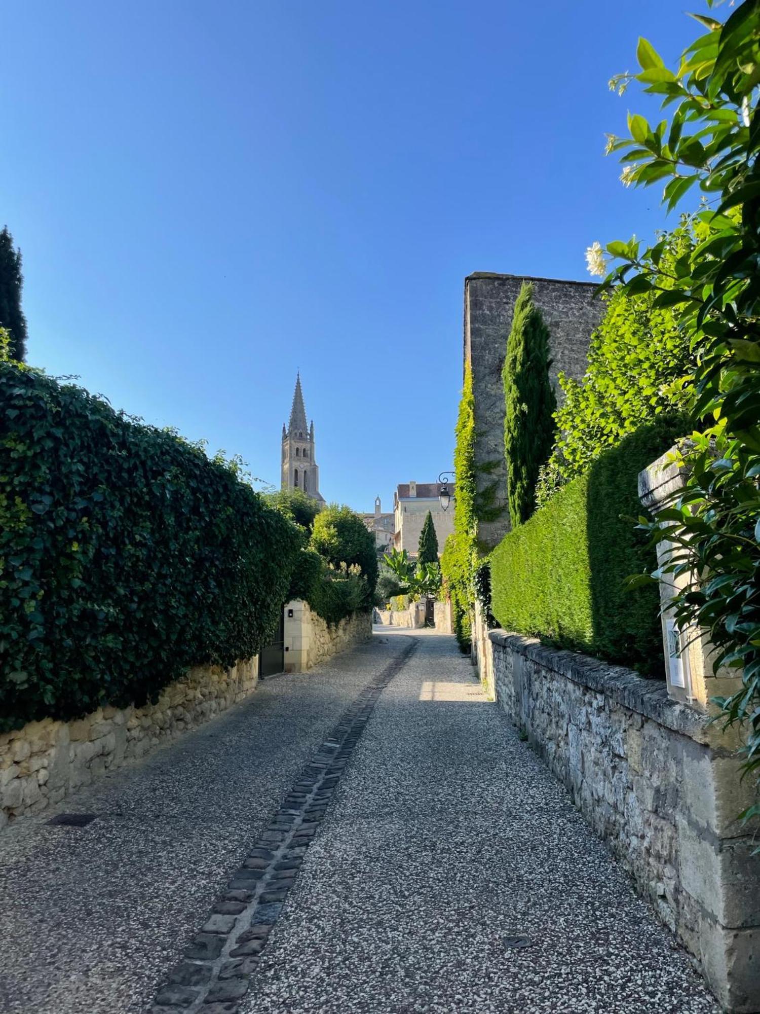 La Maison Du Clocher Hotell Saint-Émilion Exteriör bild